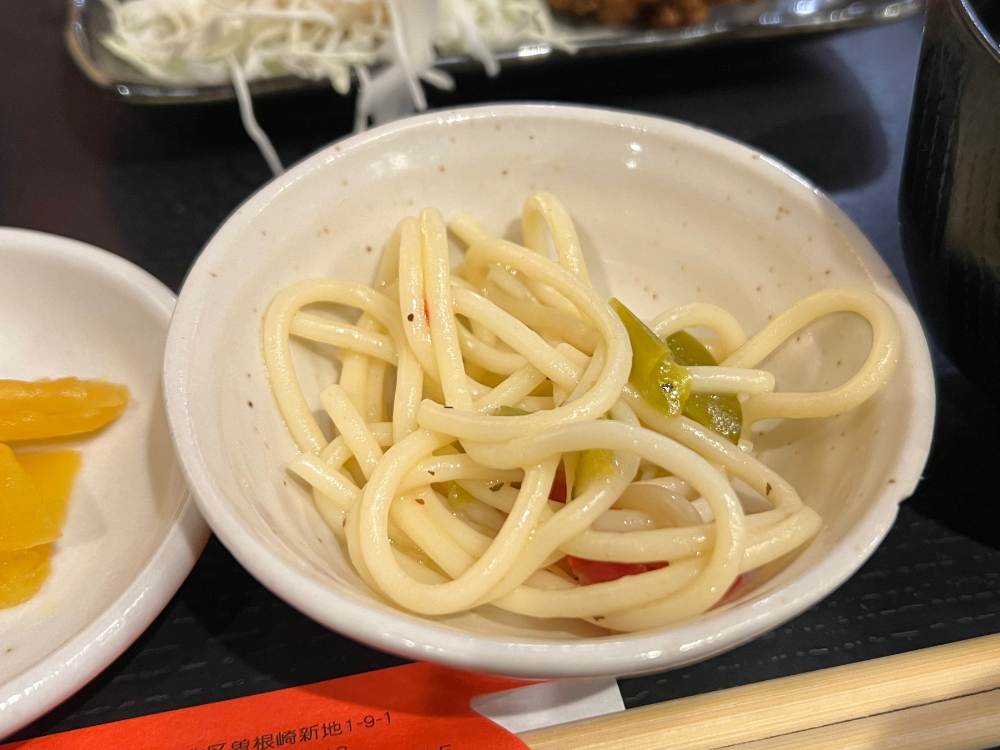 小鉢のスパゲティ